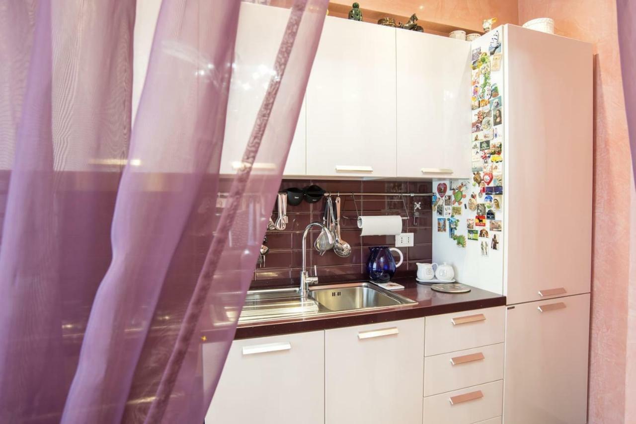 Stradivari Luxury Apartment โรม ภายนอก รูปภาพ